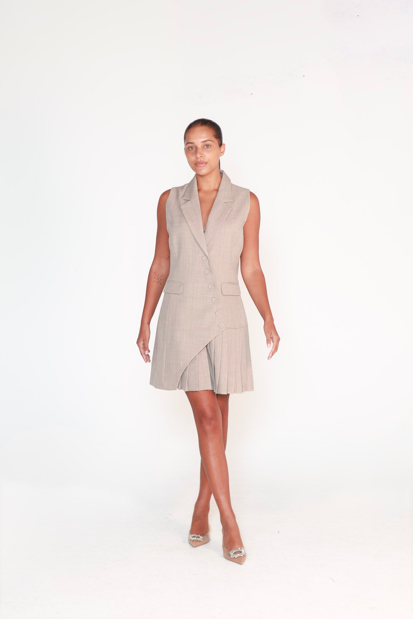 Klassieke mouwloze blazerjurk