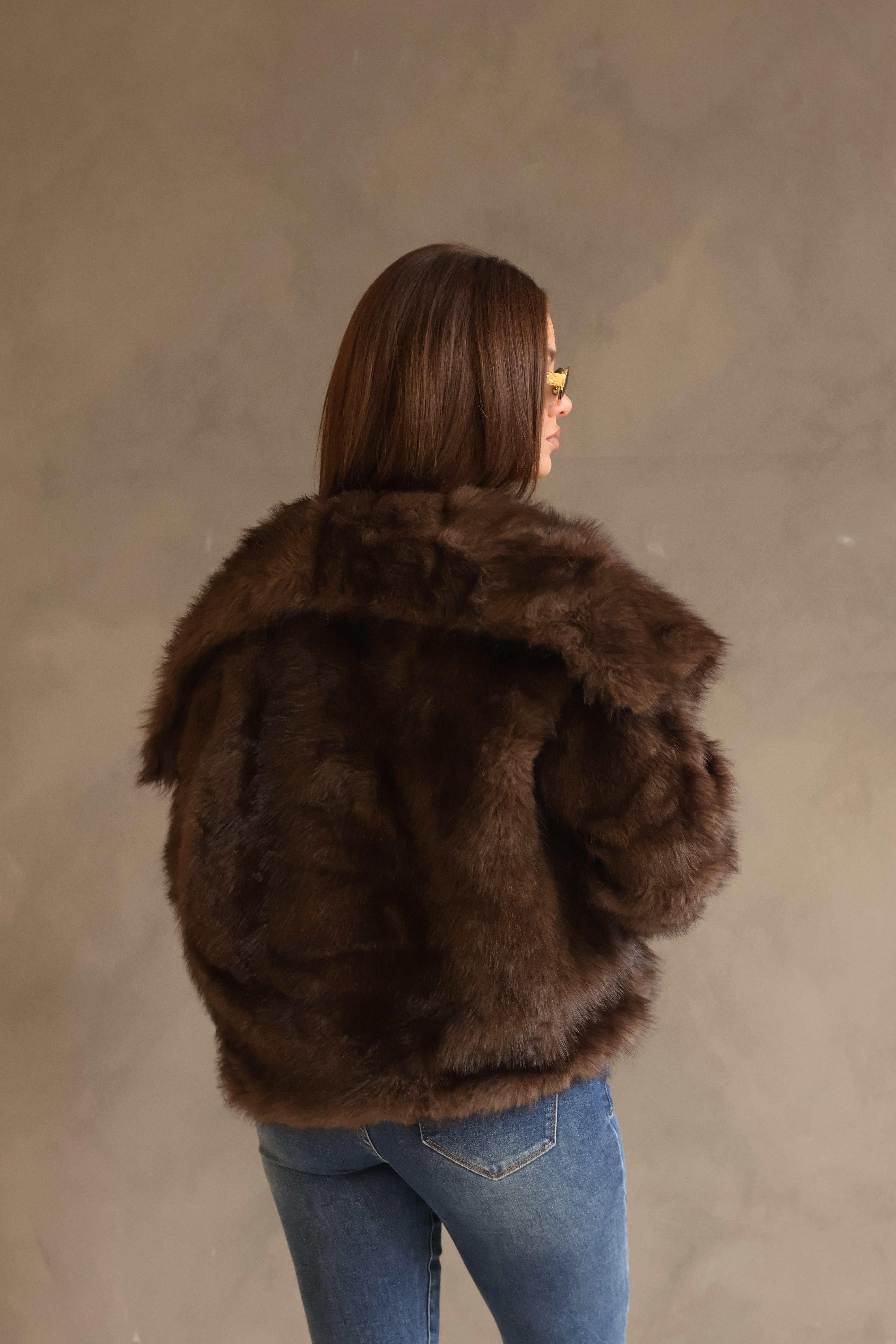 Korte faux fur jas