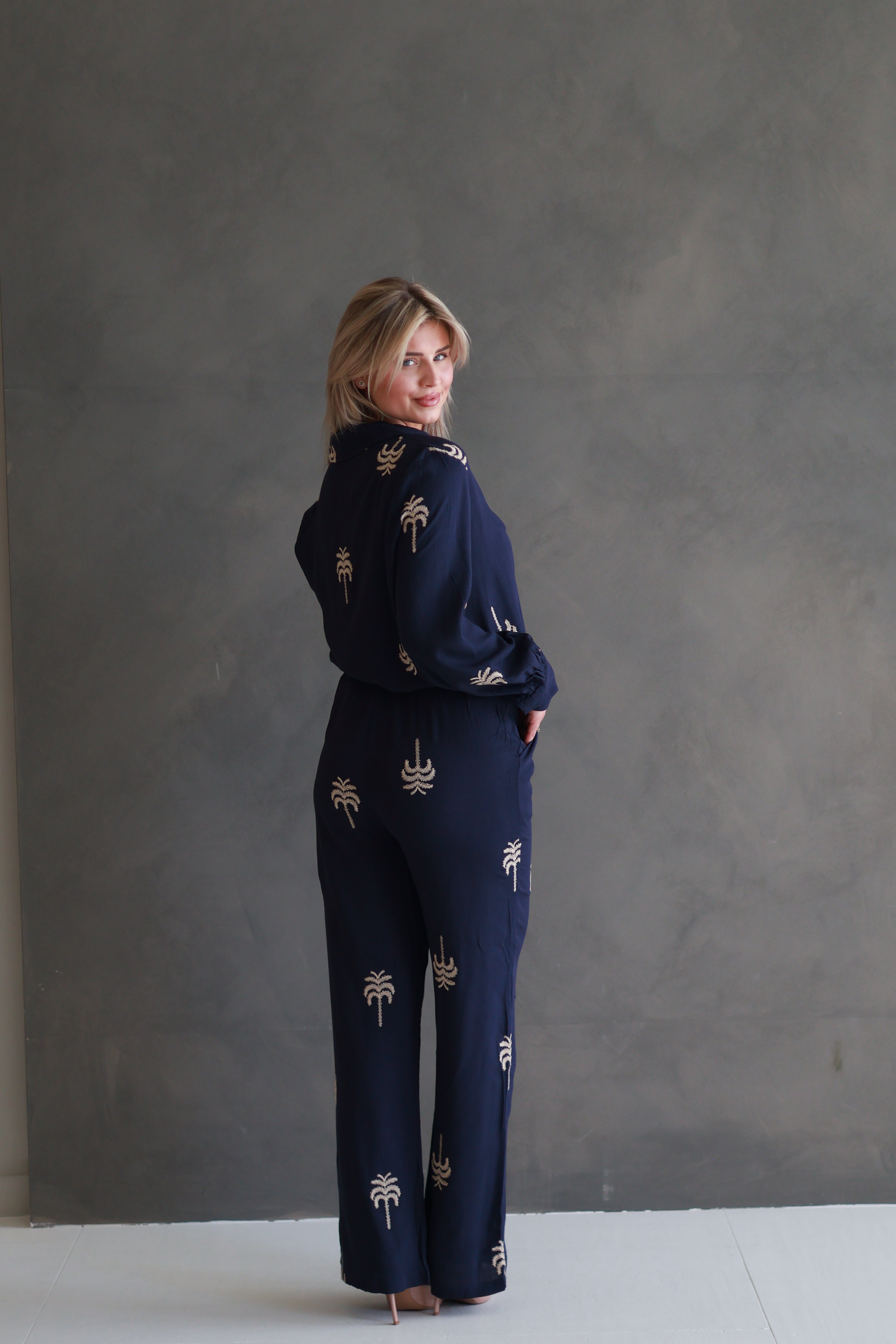 TWEEDELIGE KLASSIEKE OUTFIT BLAUW